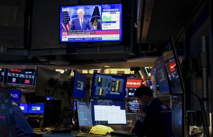 مسؤول
      أميركي:
      لا
      توجد
      دولة
      تعتزم
      الانسحاب
      من
      اتفاقيات
      التجارة
      بعد
      إلغاء
      رسوم
      ترمب