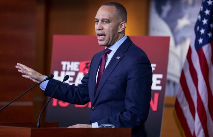 البرتغال:
      نشاط
      الطائرات
      الأميركية
      بقاعدة
      الأزور
      يخضع
      لمعاهدة
      ثنائية