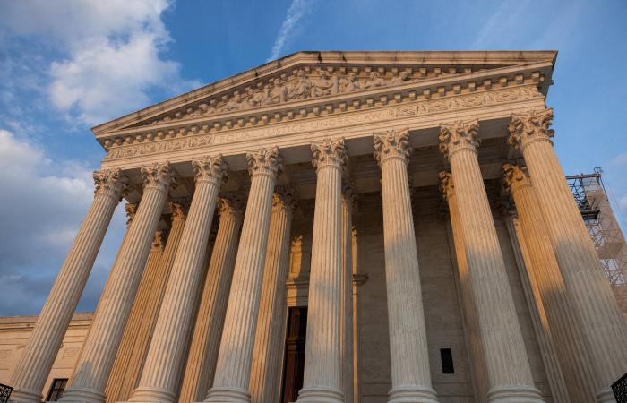 «إم
      آي
      إس»
      السعودية
      لأنظمة
      المعلومات
      توقع
      عقداً
      مع
      «تداول»
      بـ27.3
      مليون
      دولار