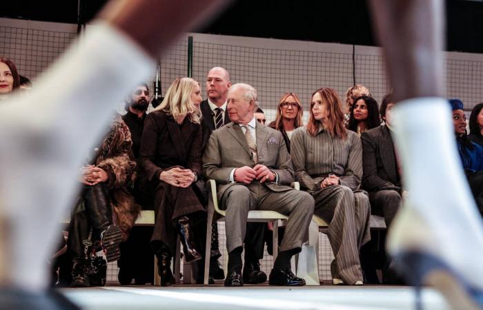 الملك
      تشارلز
      في
      أسبوع
      الموضة
      بلندن:
      حضور
      متوقع
      ومخطط
      له
      مسبقاً