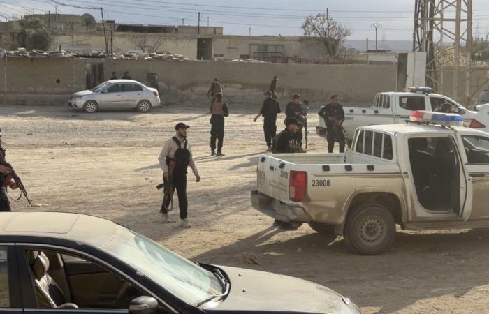 مقتل 4 من قوى الأمن السوري جراء هجوم لدعش على حاجز غرب الرقة