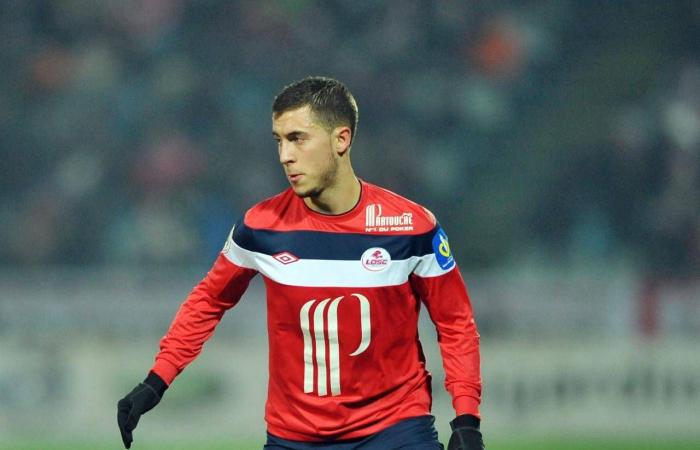 «فيفا»
      يدرس
      اعتماد
      عدد
      من
      الإجراءات
      لتفادي
      إهدار
      الوقت