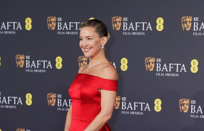 بعد 7 سنوات.. كيت ميدلتون تعيد ارتداء فستان قديم في حفل توزيع جوائز "البافتا"