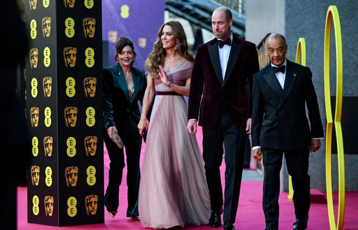 بعد 7 سنوات.. كيت ميدلتون تعيد ارتداء فستان قديم في حفل توزيع جوائز "البافتا"