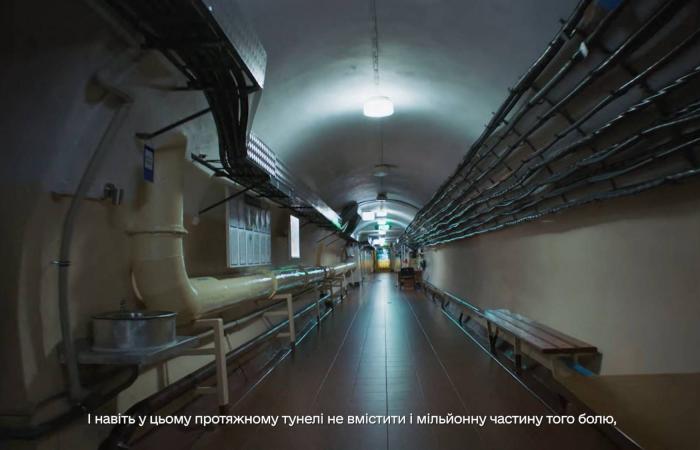 شاهد...
      زيلينسكي
      يكشف
      عن
      ملجأ
      القيادة
      أسفل
      المجمع
      الرئاسي
      في
      كييف