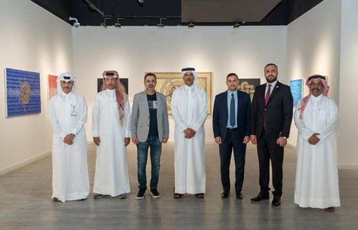 افتتاح معرض «على كتف الحرف»