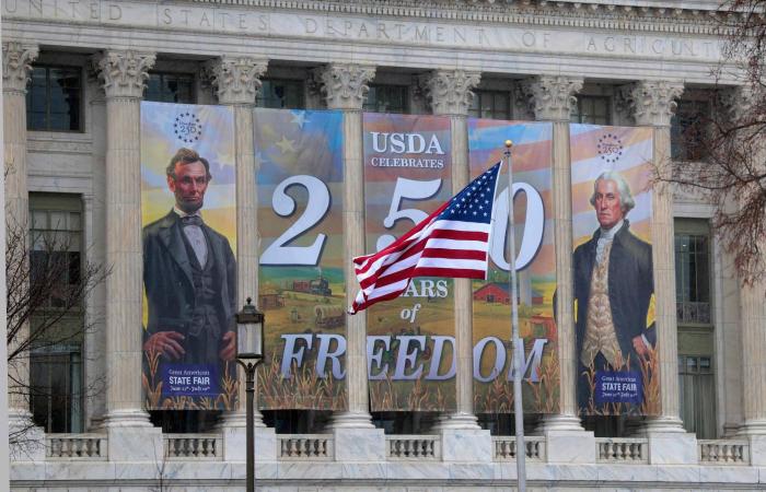 ترمب
      وخطاب
      الاتحاد
      في
      زمن
      الانقسام