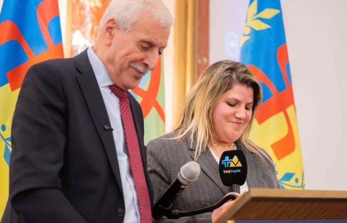 الجزائر
      تبدأ
      تطبيق
      إجراءات
      نزع
      الجنسية
      من
      المعارضين
      المتهمين
      بـ«الخيانة»