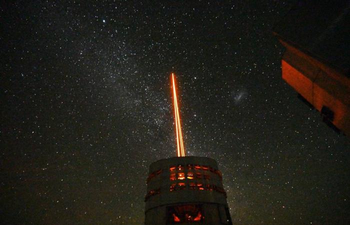 نجم
      عملاق
      يقترب
      من
      نهايته...
      هل
      نشهد
      انفجاراً
      كونياً
      وشيكاً؟