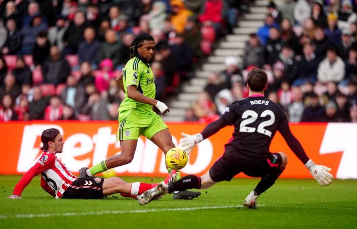 ملحق
      «يوروبا
      ليغ»:
      فورست
      وشتوتغارت
      الأقرب
      إلى
      ثمن
      النهائي