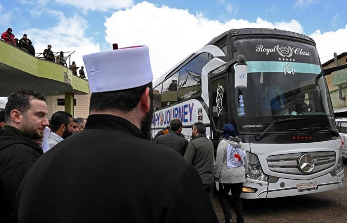 الجيش
      الإسرائيلي
      يهاجم
      بنى
      تحتية
      لقوة
      نخبة
      «حزب
      الله»
      شرق
      لبنان