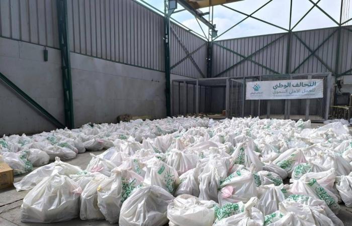 «شنطة
      رمضان»...
      مبادرات
      أهلية
      وحكومية
      لمواجهة
      الغلاء
      في
      مصر