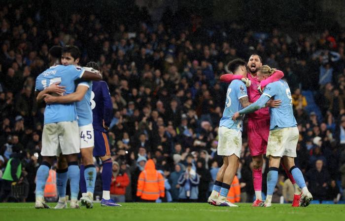 الدوري
      الفرنسي:
      لانس
      يهدر
      فرصة
      الصدارة
      بالتعادل
      مع
      ستراسبورغ