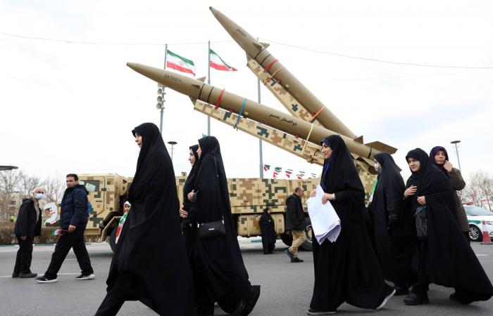 تقرير:
      إيران
      تُقدّم
      «عرضاً
      تجارياً
      مغرياً»
      للشركات
      الأميركية
      في
      محاولة
      لتجنّب
      الحرب