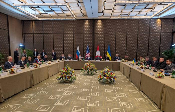 الجولة
      المقبلة
      من
      المحادثات
      الثلاثية
      تنتقل
      من
      جنيف
      إلى
      أبوظبي