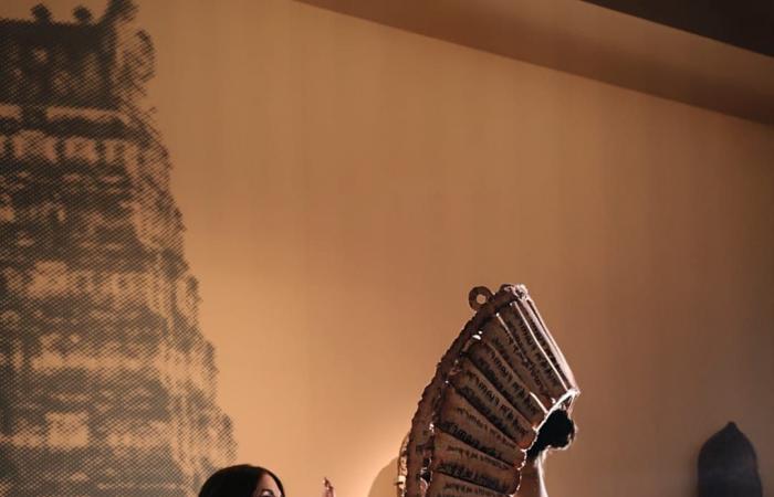 منال عجاج.. أوّل مصمّمة سوريّة تعرض في أسبوع الأزياء الراقية في باريس