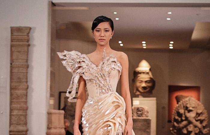 منال عجاج.. أوّل مصمّمة سوريّة تعرض في أسبوع الأزياء الراقية في باريس