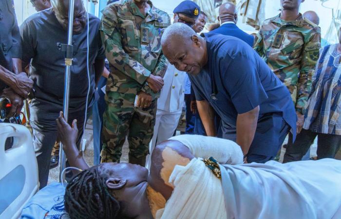 بوركينا
      فاسو:
      أكثر
      من
      130
      قتيلاً
      في
      هجمات
      إرهابية
      خلال
      10
      أيام