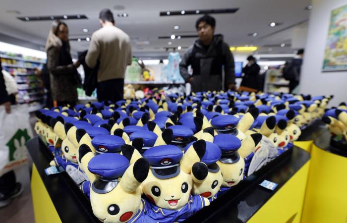 «قمر
      دموي»
      يلوّن
      السماء
      هذا
      الأسبوع...
      خسوف
      كلّي
      نادر
      قبل
      2028