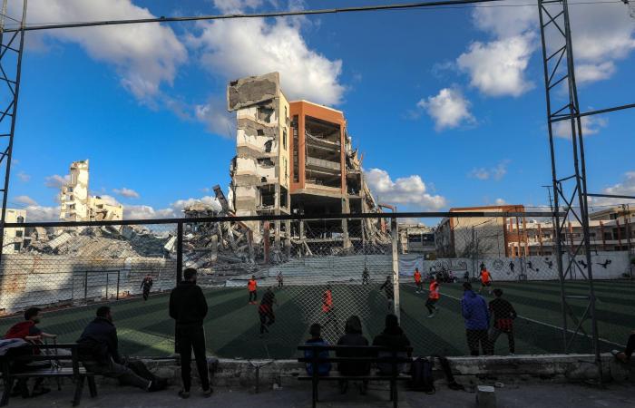 الخطوط
      الجوية
      السورية
      تلغي
      جميع
      رحلاتها
      «حتى
      إشعار
      آخر»