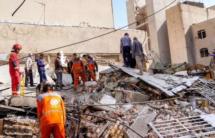 "حرب مارقة".. البرادعي يعلق على الهجمات الأمريكية والإسرائيلية بإيران