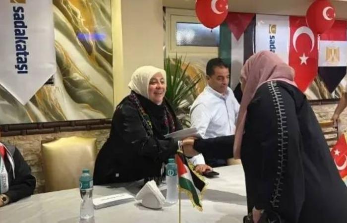 مساعدات لعائلات غزة