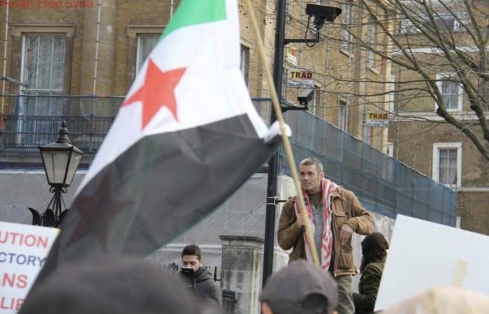 رحيل
      البريطاني
      بول
      كونروي...
      شاهد
      العيان
      على
      «مجزرة
      الصحافيين»
      في
      بابا
      عمرو