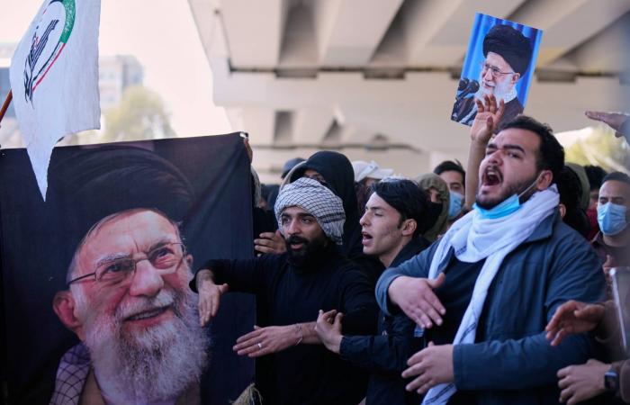 السفارة
      الأميركية
      في
      العراق
      تحضّ
      رعاياها
      على
      «توخي
      الحذر
      الشديد»