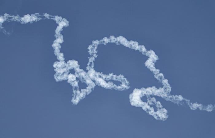 الدفاع الإماراتية تعلن حصيلة ضحايا هجمات إيران وعدد الصواريخ والمسيرات