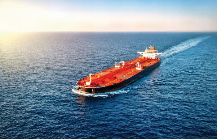 ارتفاع أسعار النفط بأكثر من 2 %