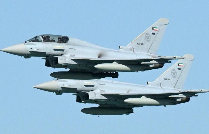 الكويت تُعلن التصدّي لـ"مسيّرات معادية" في أجوائها.. وتنفي استهداف أبراج "عالية وغالية"