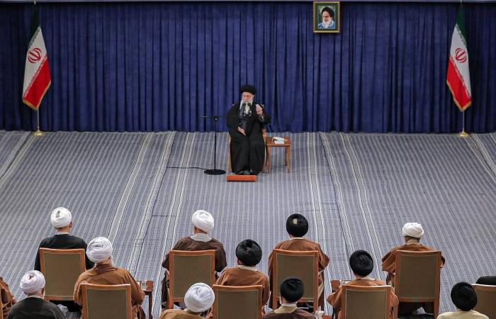 قواعد
      تحت
      الأرض...
      ماذا
      نعرف
      عن
      قدرات
      إيران
      الصاروخية؟