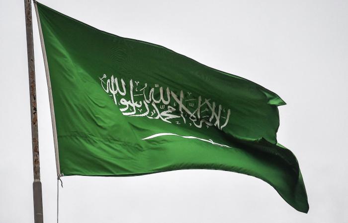 السعودية: اعتراض وتدمير مسيّرتين حاولتا مهاجمة مصفاة رأس تنورة