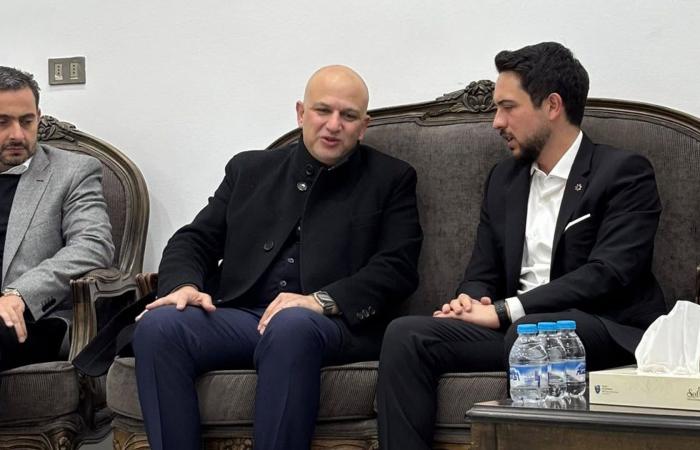 ولي عهد الأردن يعزي الوزير السابق مثنى غرايبة بوفاة نجله كرم