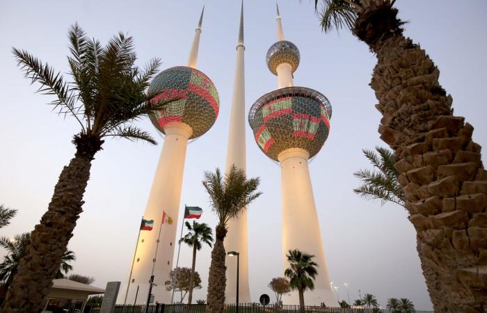 الكويت.. تحطّم طائرة مقاتلة بالقرب من قاعدة جويّة أمريكية