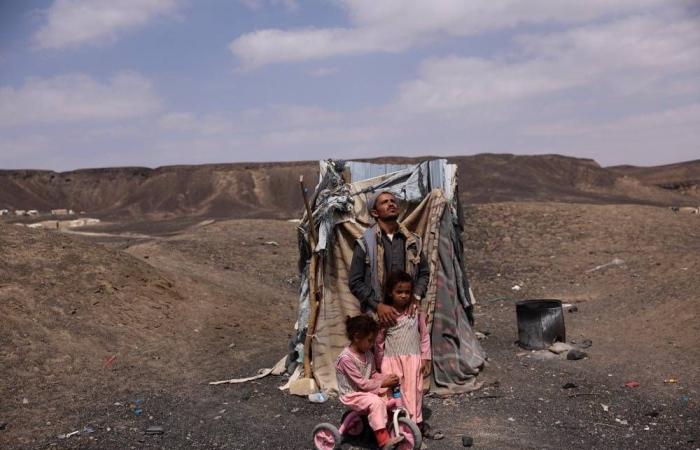 إسقاط
      مُسيرات
      فوق
      مطار
      أربيل
      بشمال
      العراق
      حيث
      تتمركز
      قوات
      أميركية