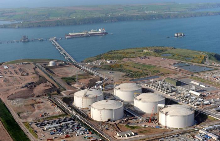 ارتفاع
      أسعار
      الغاز
      في
      أوروبا
      50
      %
      بعد
      وقف
      قطر
      للإنتاج