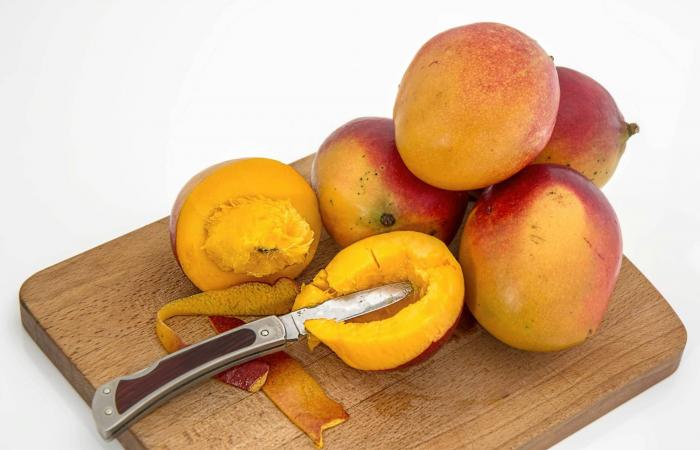 لماذا
      يُنصح
      بالتوقف
      عن
      تناول
      الطعام
      قبل
      النوم
      بـ3
      ساعات؟