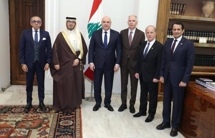  الرئيس اللبناني يستقبل سفراء اللجنة الخماسية