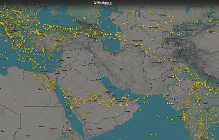 "فجوة في الأجواء".. هكذا تؤثر عمليات إغلاق المجال الجوي بالشرق الأوسط على الطيران العالمي