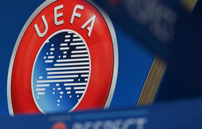 أندية
      النخبة
      تضغط
      لزيادة
      عدد
      لاعبيها
      في
      قوائم
      دوري
      أبطال
      أوروبا