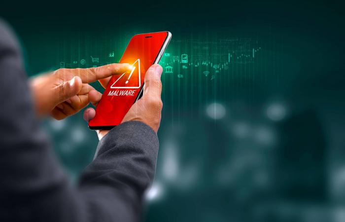 تقرير:
      نظارات
      «ميتا»
      تتجسس
      على
      مرتديها
      في
      المرحاض