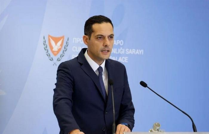 قبرص تعلن عن رصد جسم مشبوه في مجالها الجوي قرب لبنان