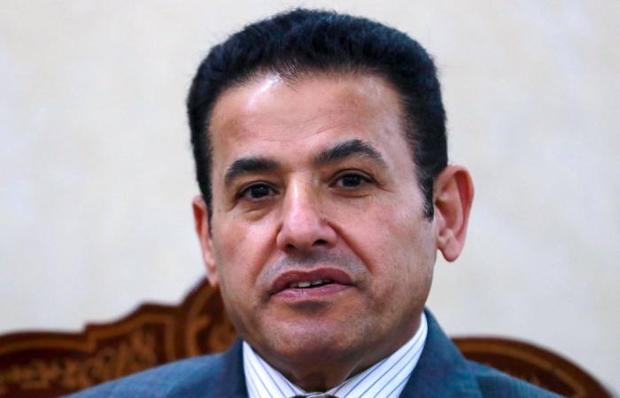 مسؤول
      إيراني:
      لم
      نستهدف
      السفارات
      أو
      حقول
      النفط
      بدول
      الخليج