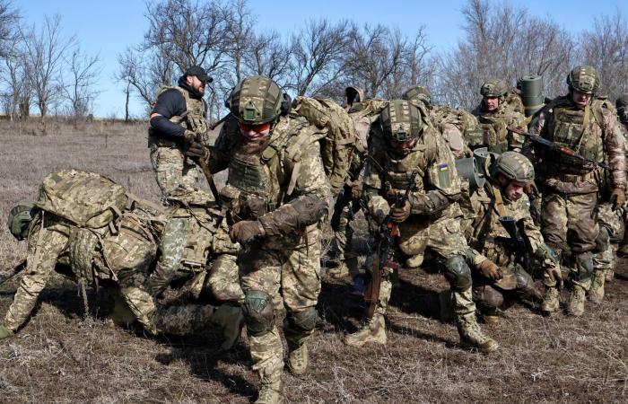 تأجيل
      المحادثات
      الثلاثية
      بين
      روسيا
      وأوكرانيا
      بوساطة
      أميركية
      إلى
      أجل
      غير
      مسمى