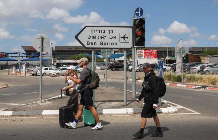 إسرائيل:
      أكثر
      من
      20
      ألفاً
      عادوا
      و120
      ألفاً
      يسعون
      للعودة