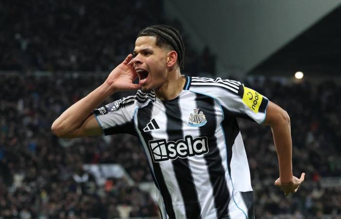 8
      دول
      ستُقاطع
      حفل
      افتتاح
      الألعاب
      الشتوية
      البارالمبية
      احتجاجاً
      على
      روسيا