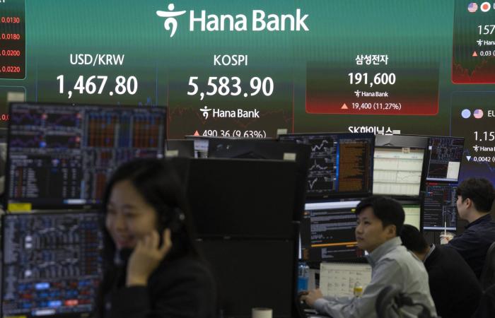 الاقتصاد
      الأميركي
      يفقد
      وظائف
      في
      فبراير...
      والبطالة
      تقفز
      لـ4.4
      %