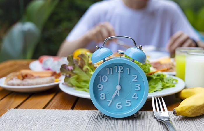 هل
      يؤثر
      الغذاء
      على
      الصحة
      النفسية؟