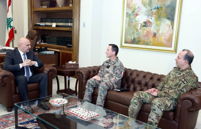 لبنان:
      نزوح
      أكثر
      من
      450
      ألف
      شخص
      منذ
      بدء
      الحرب
      بين
      «حزب
      الله»
      وإسرائيل